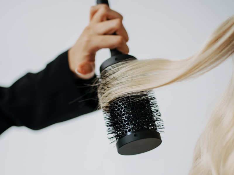 How to Get Rid of Dandruff: A Complete Guide