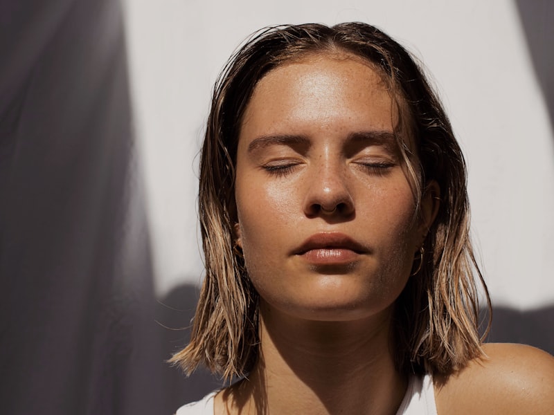 How to Get Rid of Dark Circles Under Your Eyes